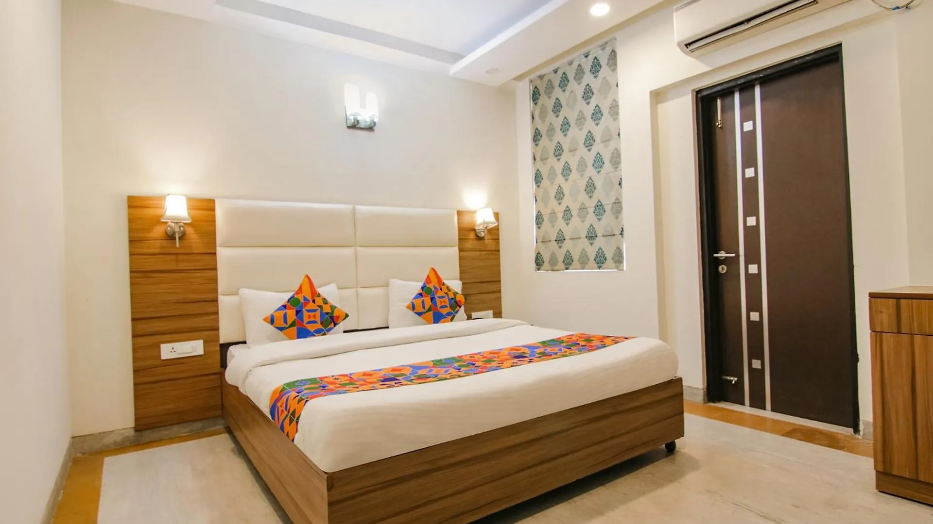 Hotel Leaf 9, Cyber City Near Ambience Mall Gurgaon