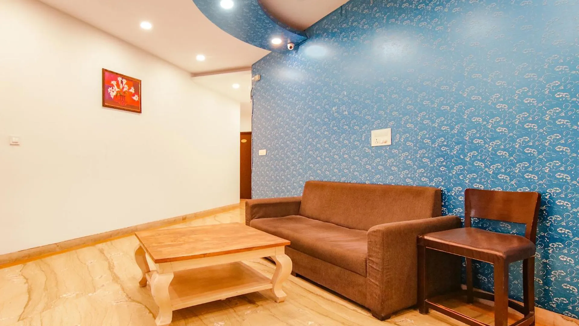 Hotel Leaf 9, Cyber City Near Ambience Mall Gurgaon India